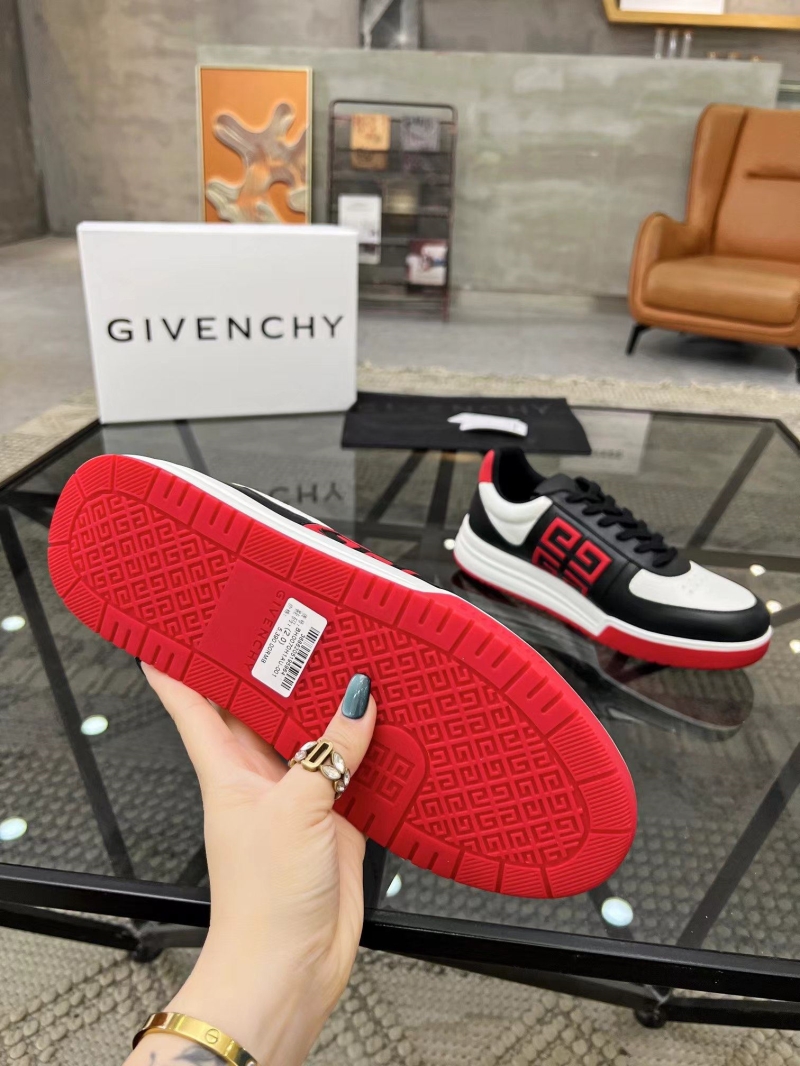 Givenchy Sneakers